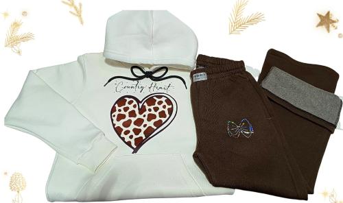 Conjunto de Friza Peinado Coquetee Buzo + Palazzo