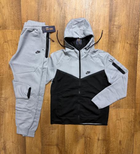 Conjunto Nike Tech Premium - Miniatura 4