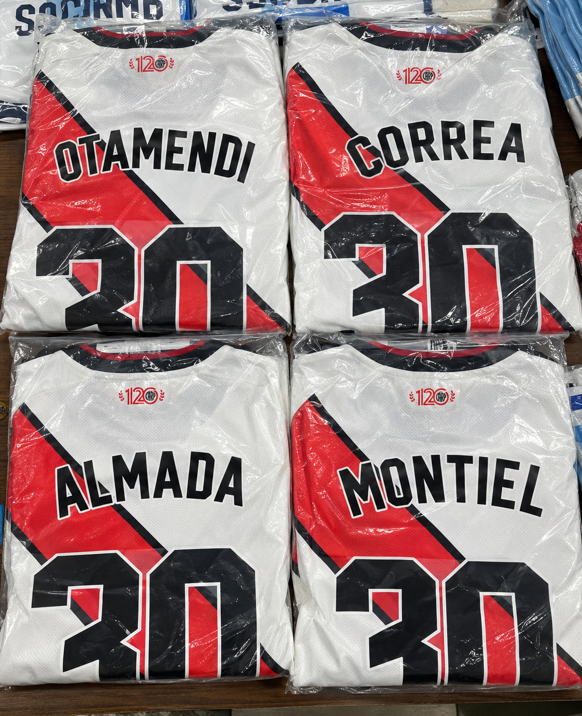 Camiseta River Plate - B8E6D9A7-C4B5-43CC-B64B-25DCBF83E026.png