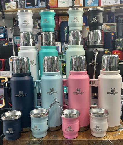 Termo con Mate Stanley y Bonbilla