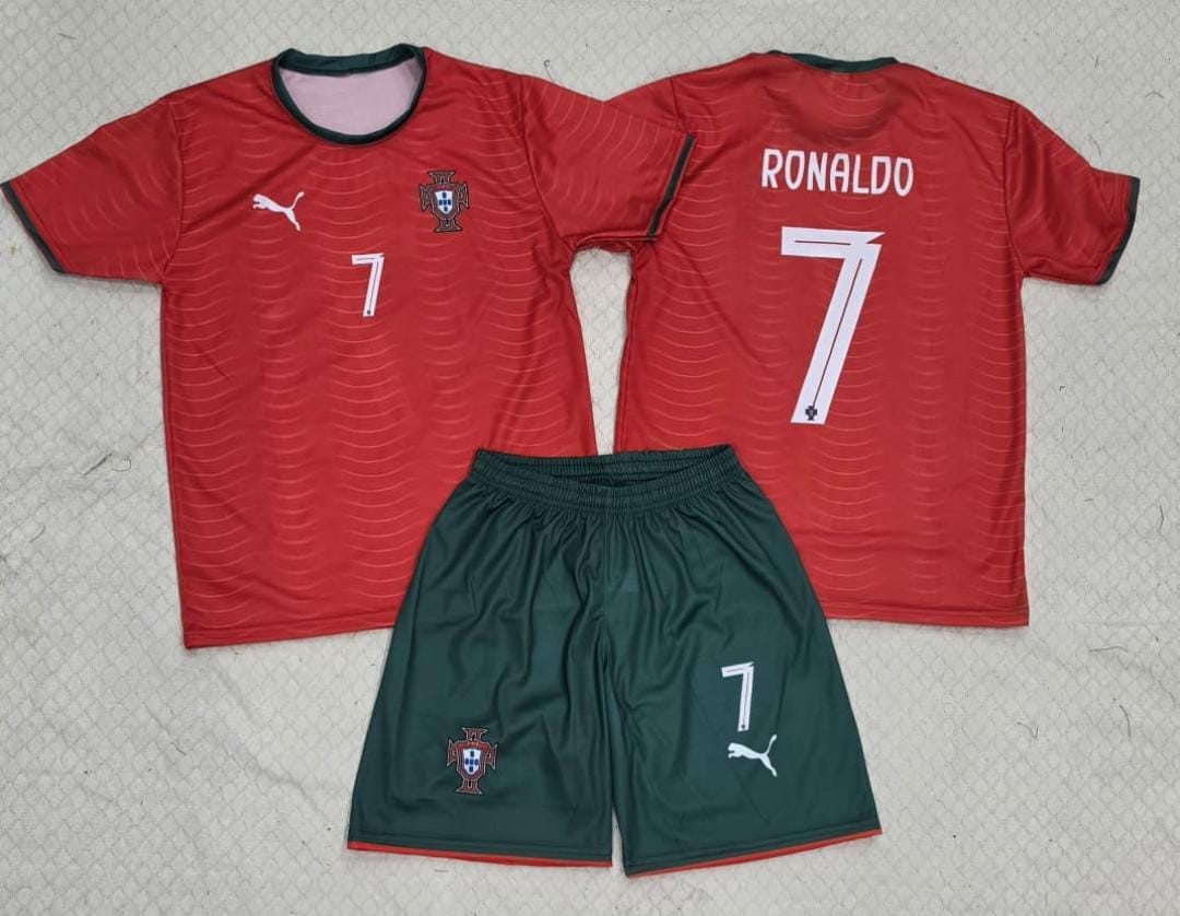 Conjunto Portugal Ronaldo Niños - Imagen 2
