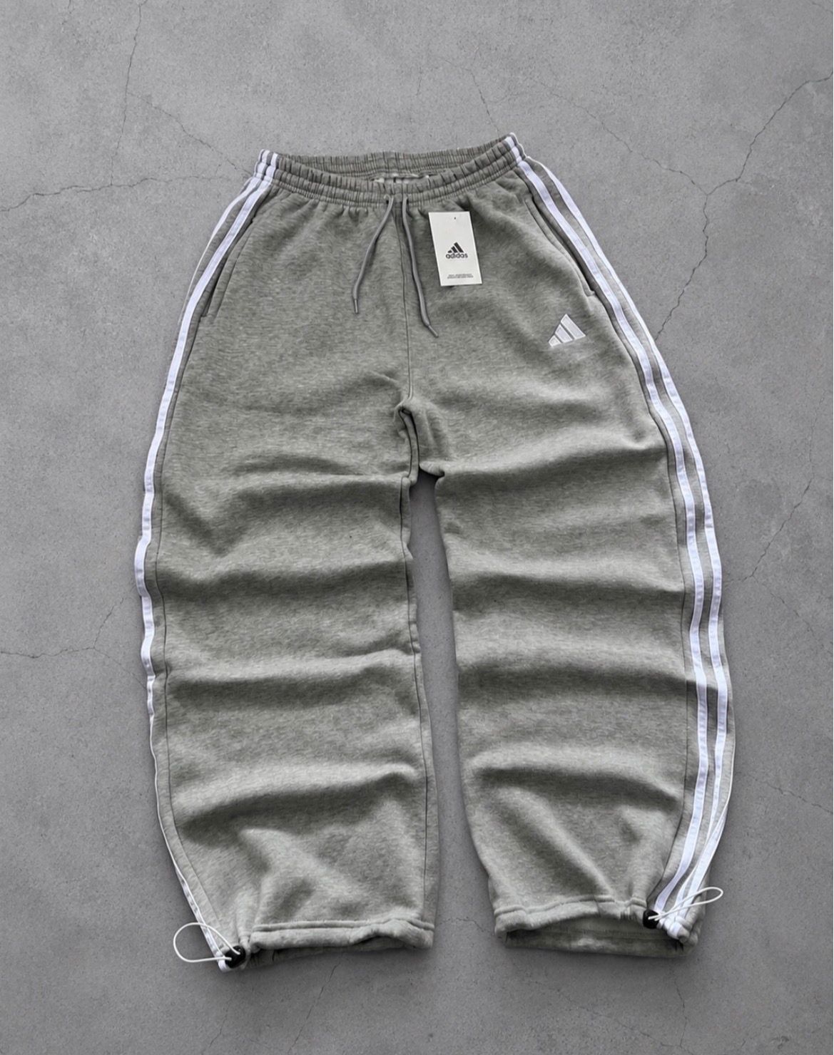 Baggy Bordado - 677561de-b6a5-4993-9aa2-ead484e7b0a7.jpeg