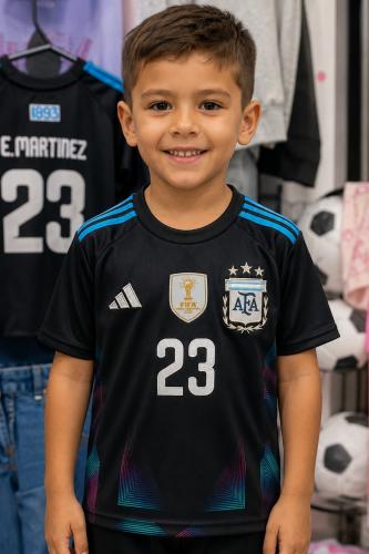 Camiseta de Nene Dibu Bordado