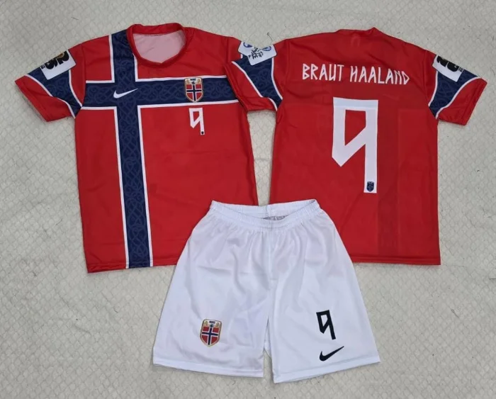 Conjunto Noruega Haaland Adultos