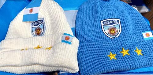 Gorro Lana Gruesa Argentina Bordado Relieve