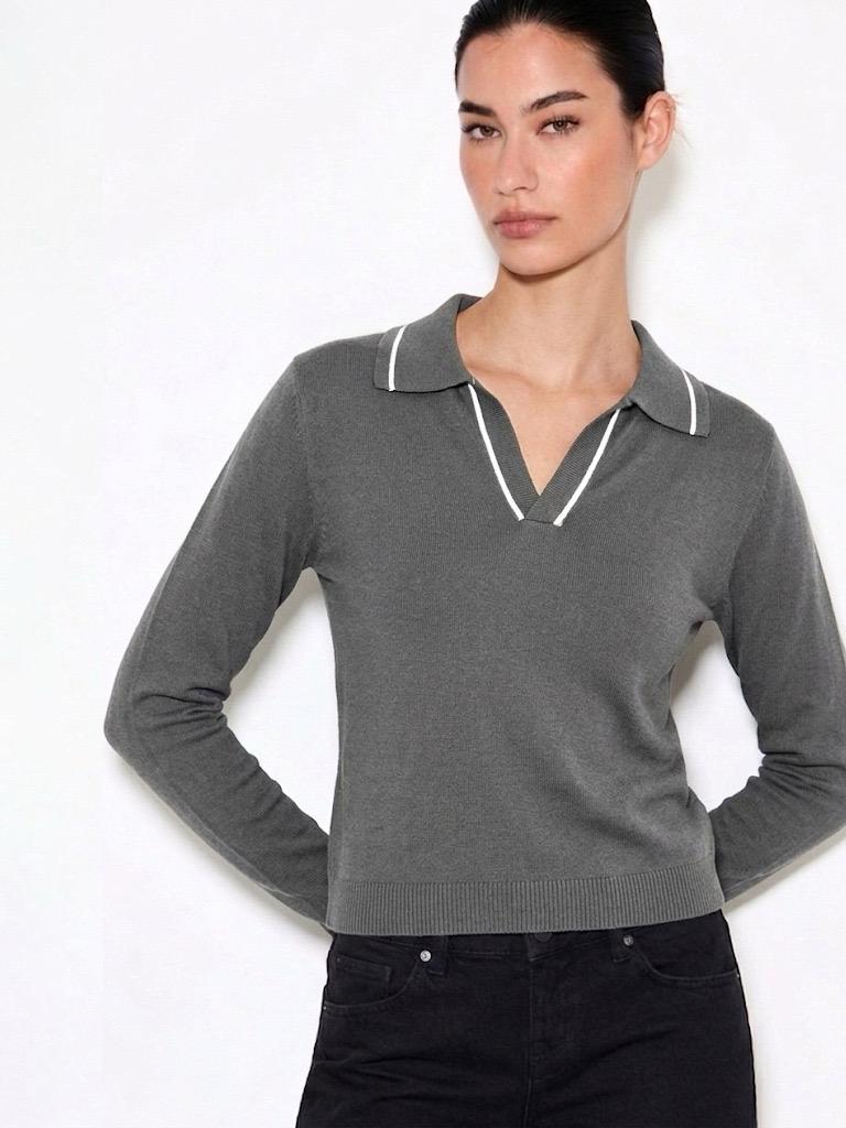 Sweater Chomba Linea - WhatsApp%20Image%202026-06-23%20at%202.14.01%20PM%20(2).jpeg