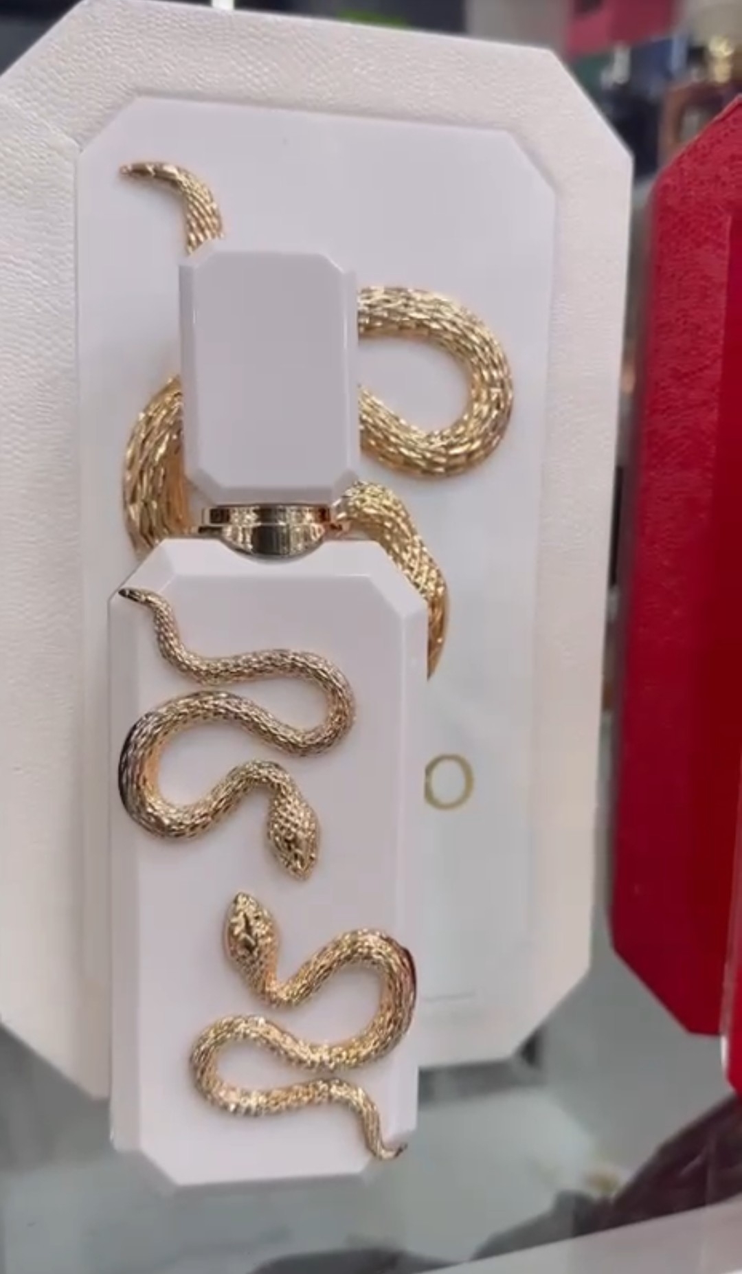 Perfume 100ml Dd-af0042/00933
$33.000,00 - Imagen 3