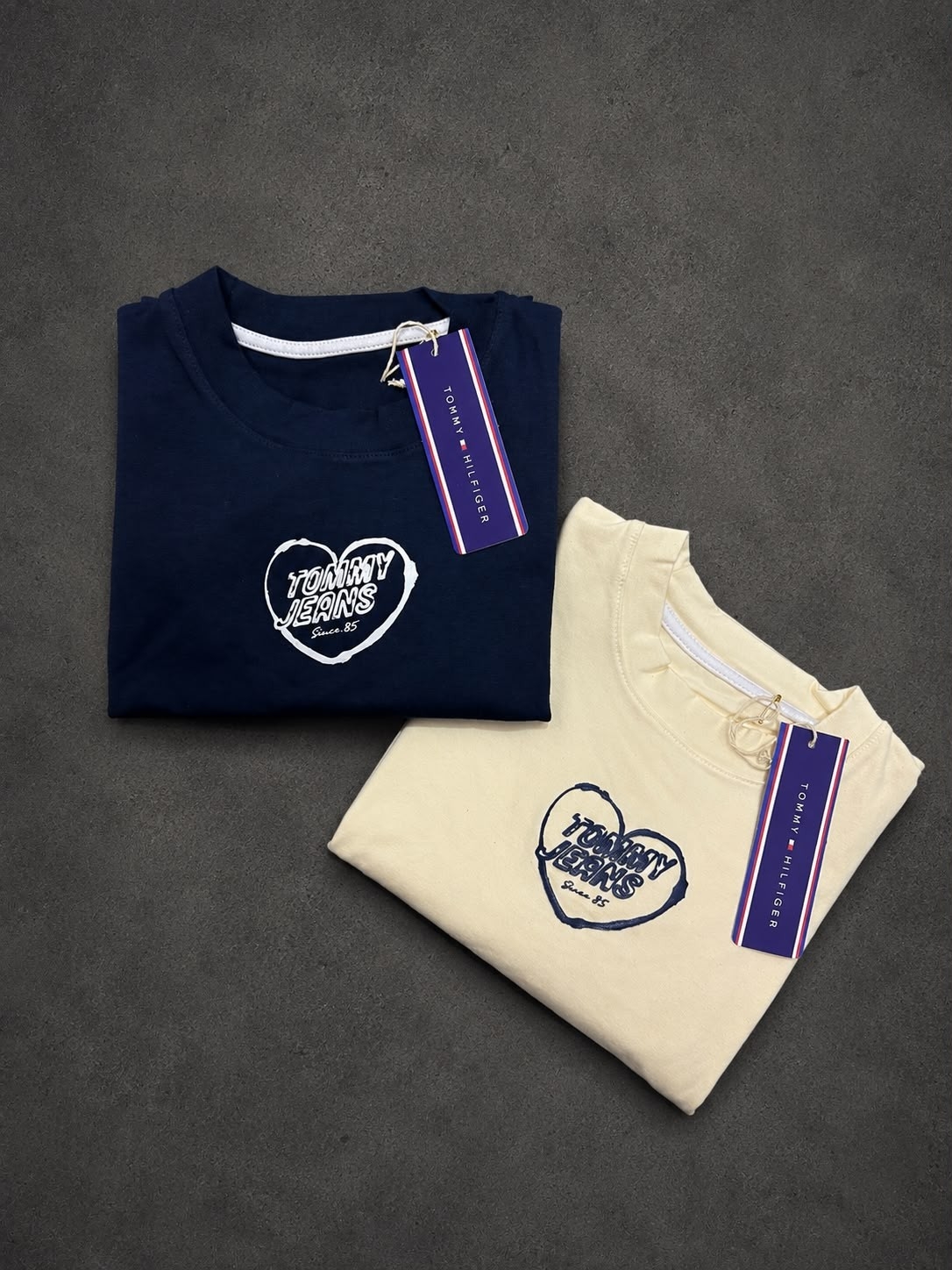 Camisetas Ck Jordan y Tommy - Imagen 2