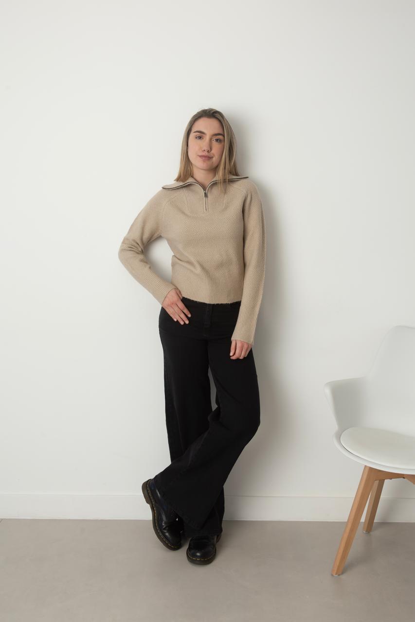 Sweater Londres Pesado - WhatsApp%20Image%202026-07-06%20at%203.28.33%20PM.jpeg
