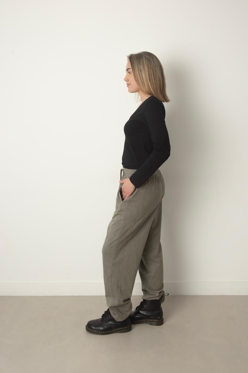 Pantalon Vienna Rib - WhatsApp%20Image%202026-07-03%20at%2012.28.34%20PM%20(5).jpeg