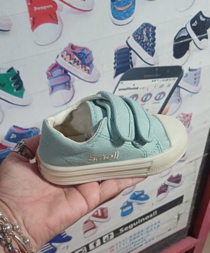 Zapatillas con Abrojos Kids