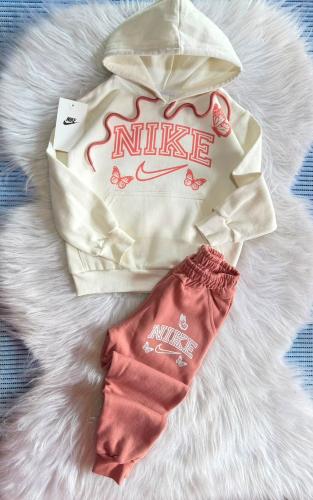 Conjunto de Frisa de Nena