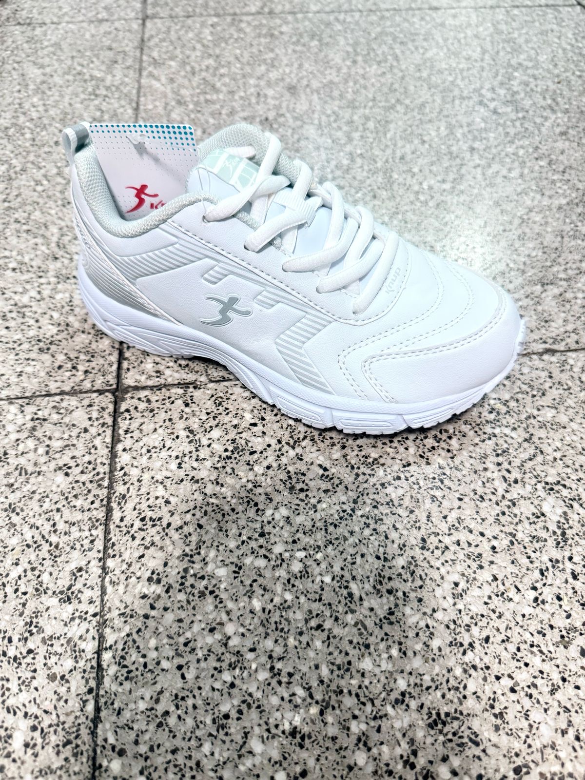 Zapatillas - b3822b17-2796-494c-b2a6-26ef53dbb6fb.jpeg
