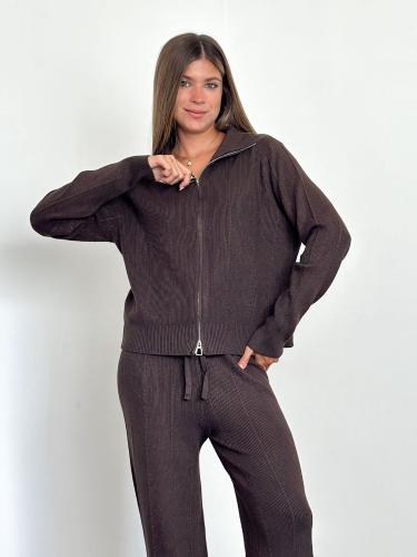 Conjunto A2686