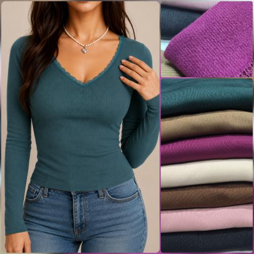 Camiseta Frizada Escote V con Puntilla