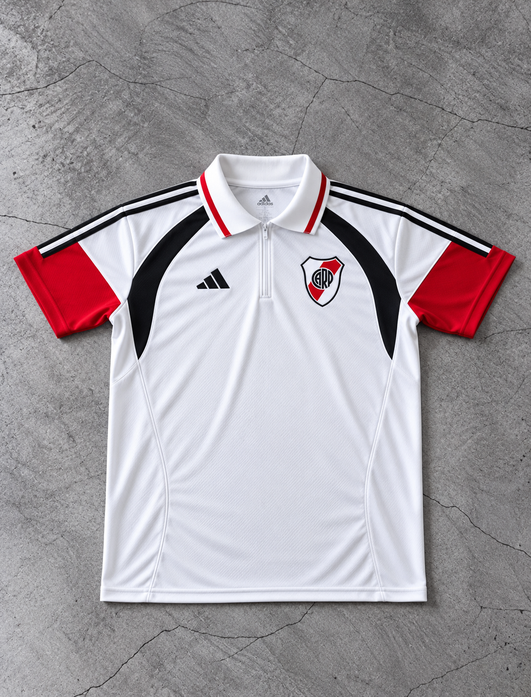 Chomba con Cierre de River Plate - F9FAA529-1EE6-4F27-B6D9-4EA738CCD8A6.png