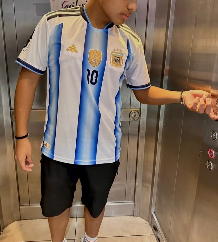 Camiseta de Argentina Bordada!! - Imagen 2