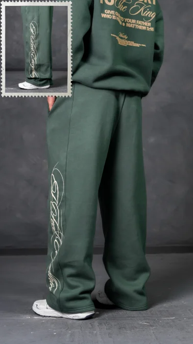 Jogging Baggy Frisa Verde "cursiva"