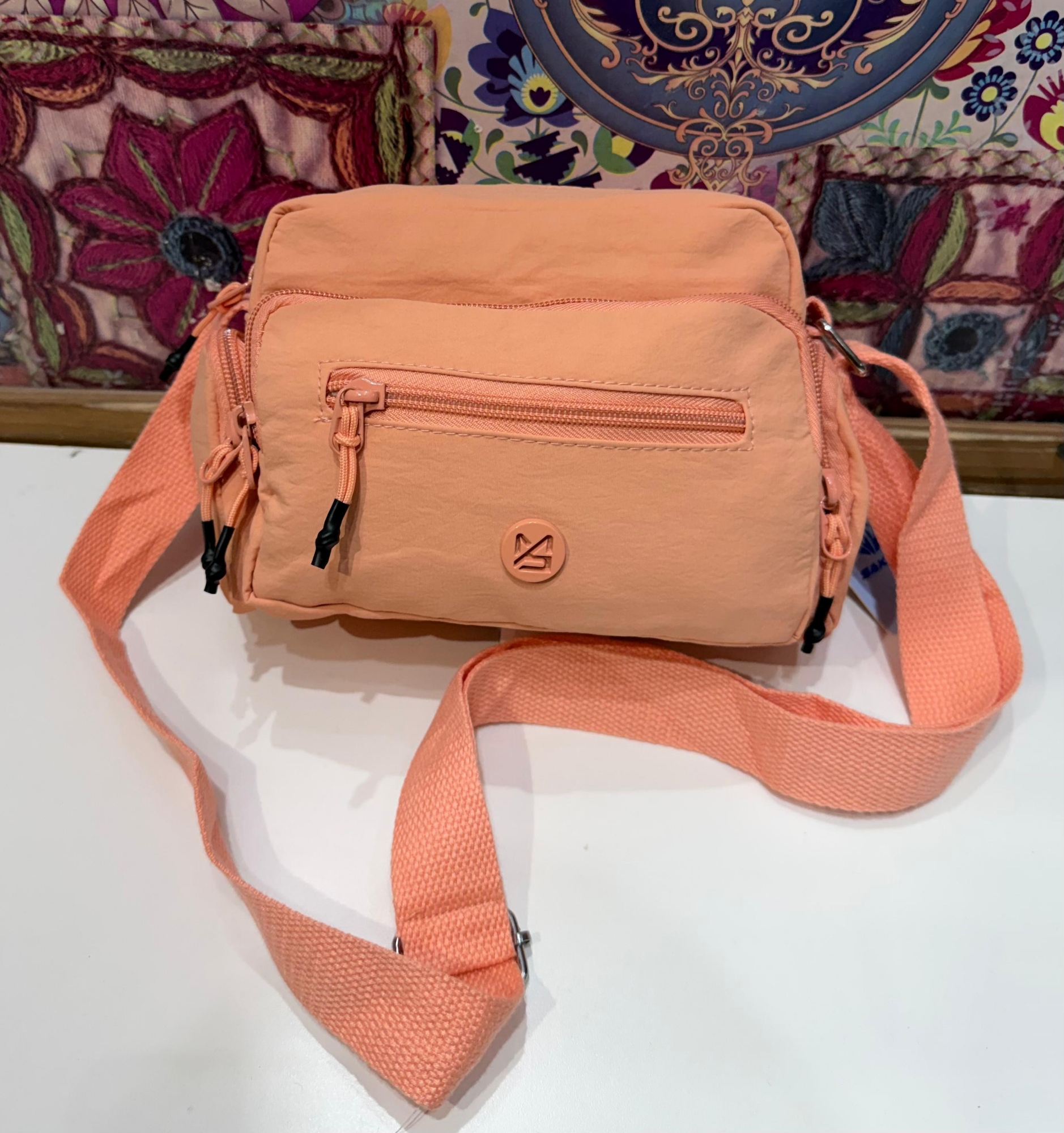 Neuvo Ingreso de Morral Impermiable Excelente - Imagen 3