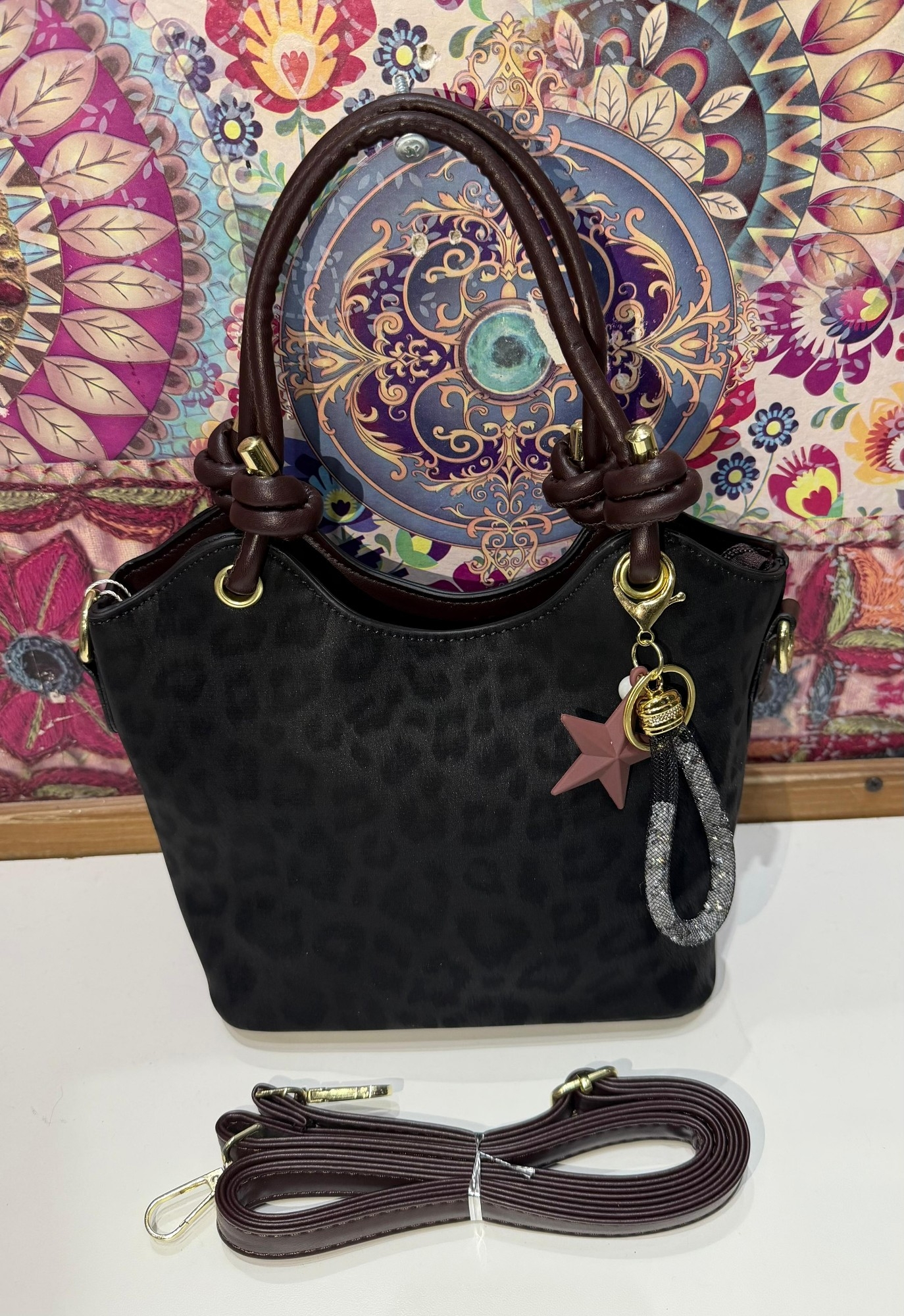 Nuevo Ingreso  de Carterita Morral Gamuzadacon Detalles de Cuero Pu - Imagen 3