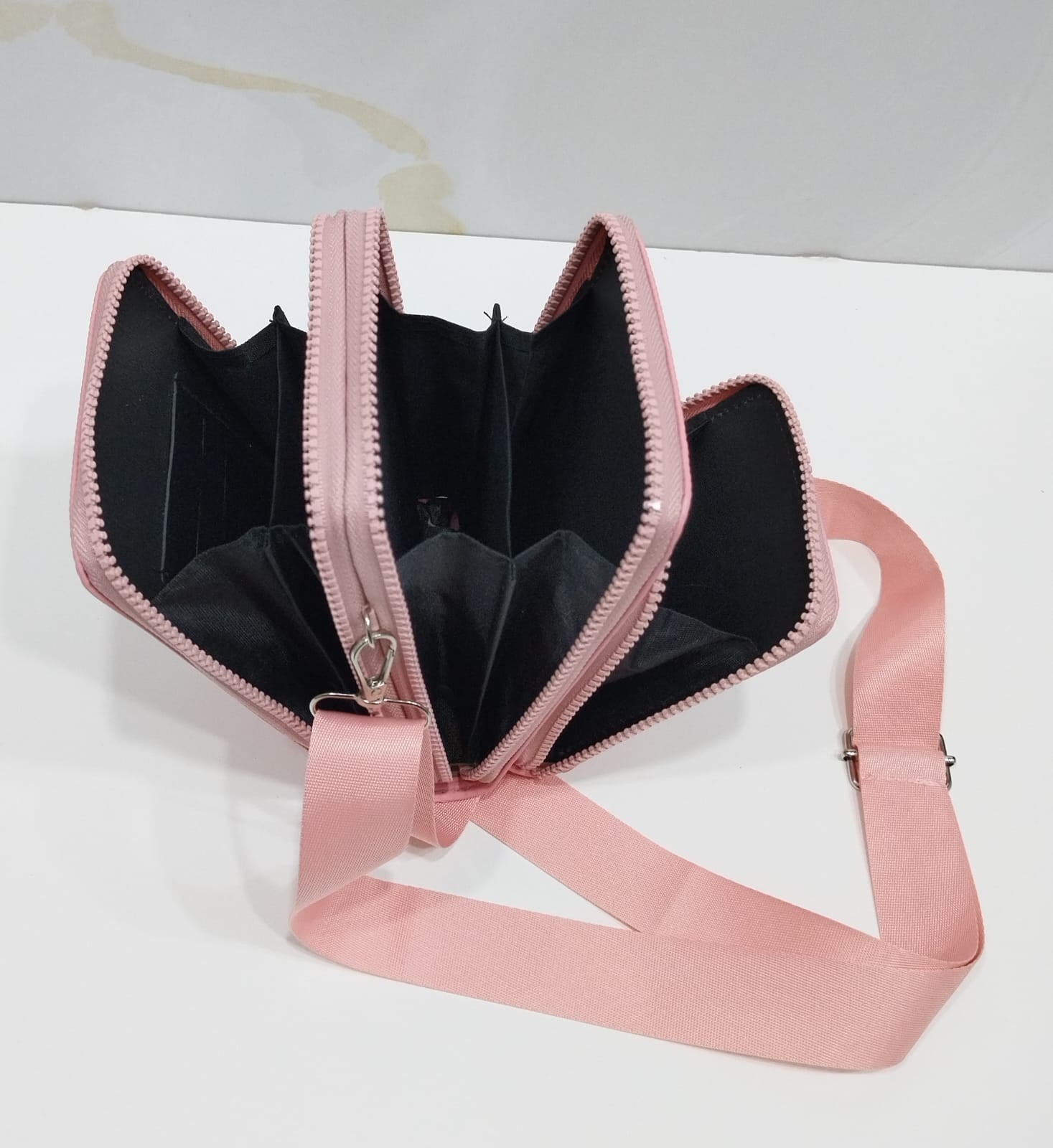 Porta Celular También Se Usa Como Morral - Imagen 7