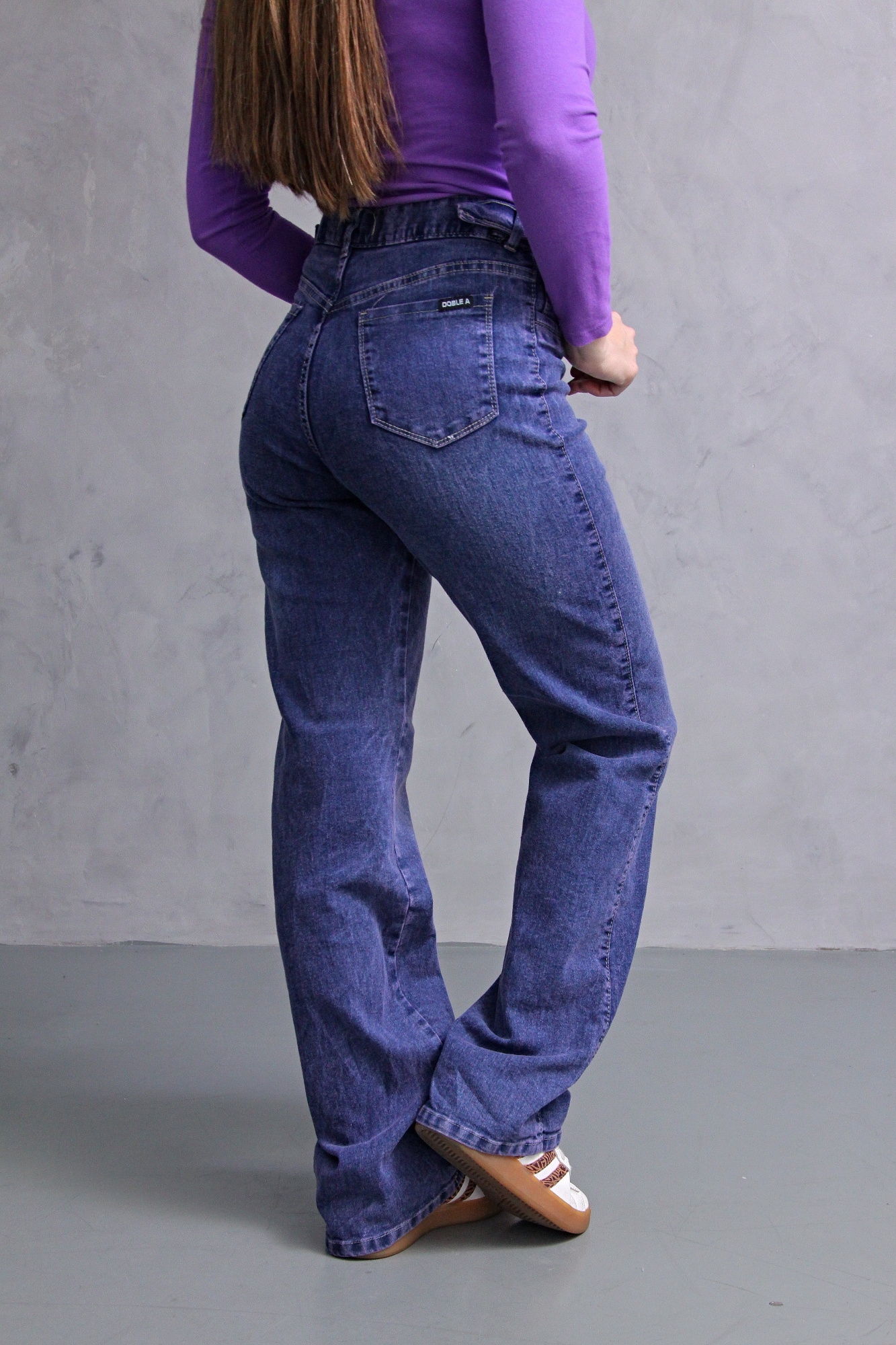 Wide Leg Nevado Red, Confort Semielastizado con Hebilla - Imagen 4
