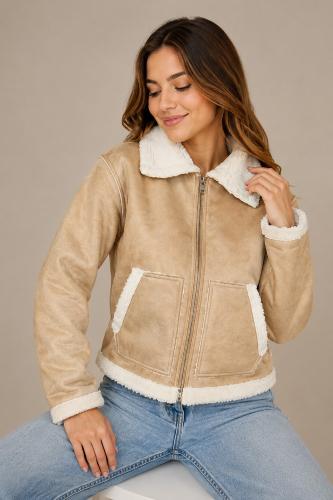 Campera Gamulan con Corderito