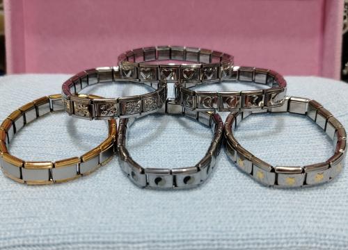Pulseras