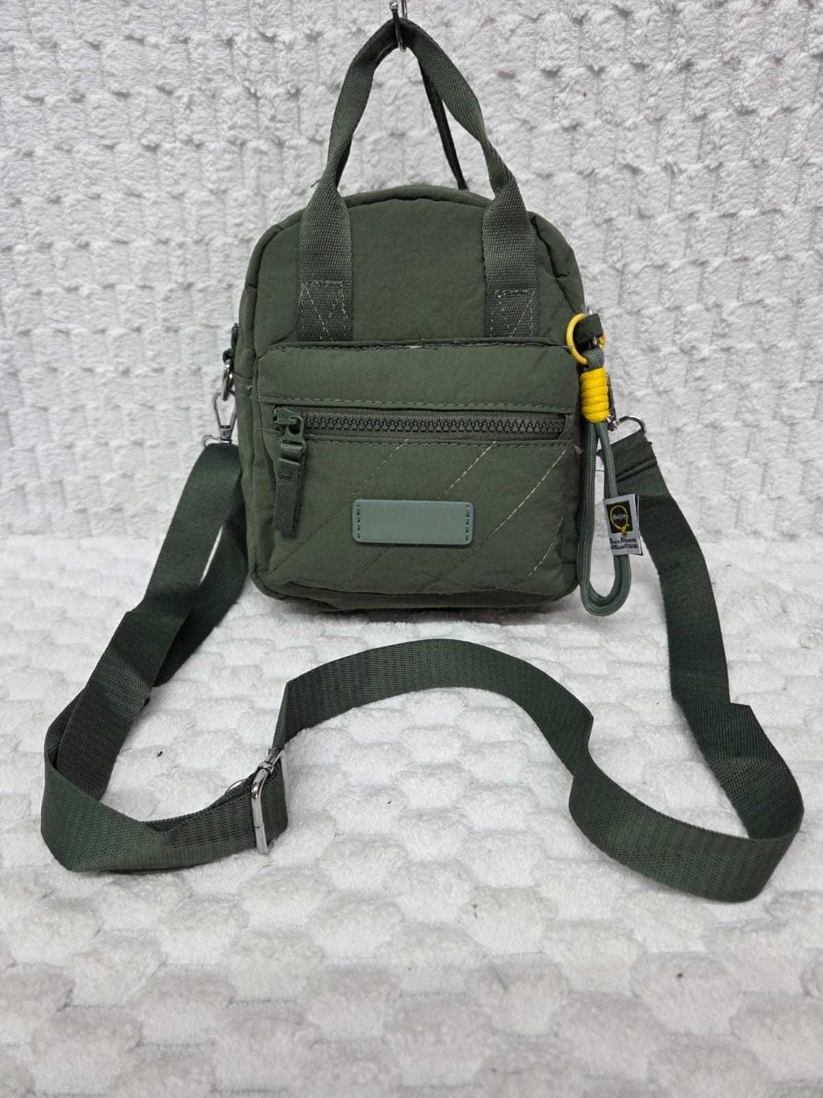 Bolsito Morral Tela Impermeable - Imagen 2