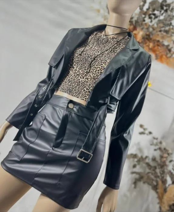 Chaqueta Trench Crop