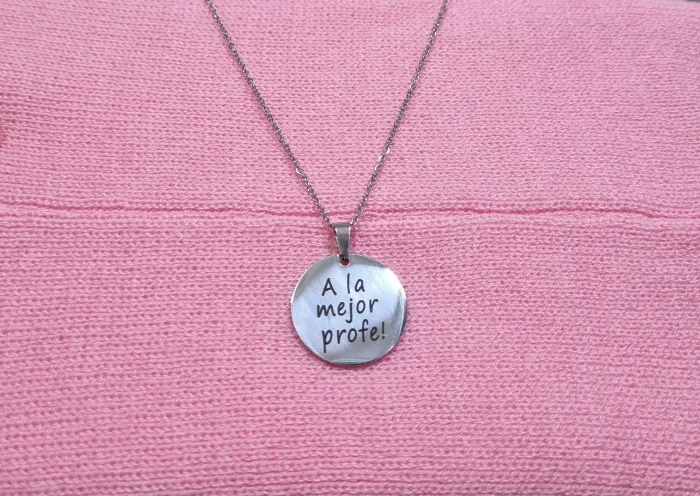 Cadena con Frases
