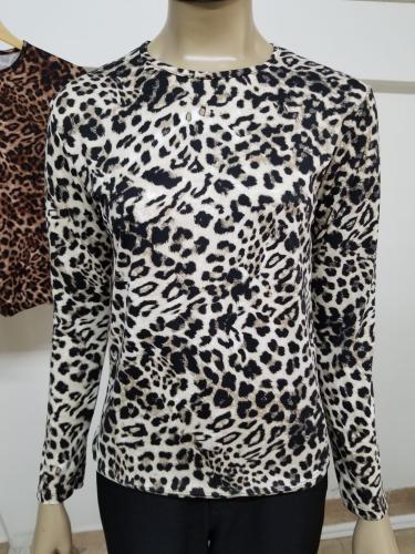 Remera Gaby - Miniatura 3
