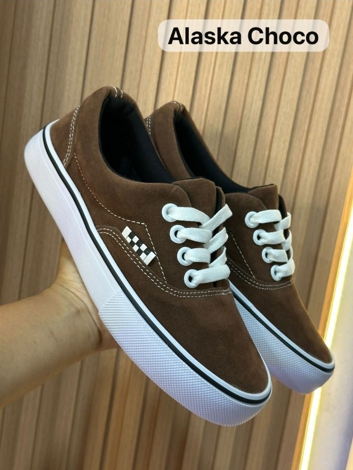 Zapatillas Basicas Gamuza - Imagen 3