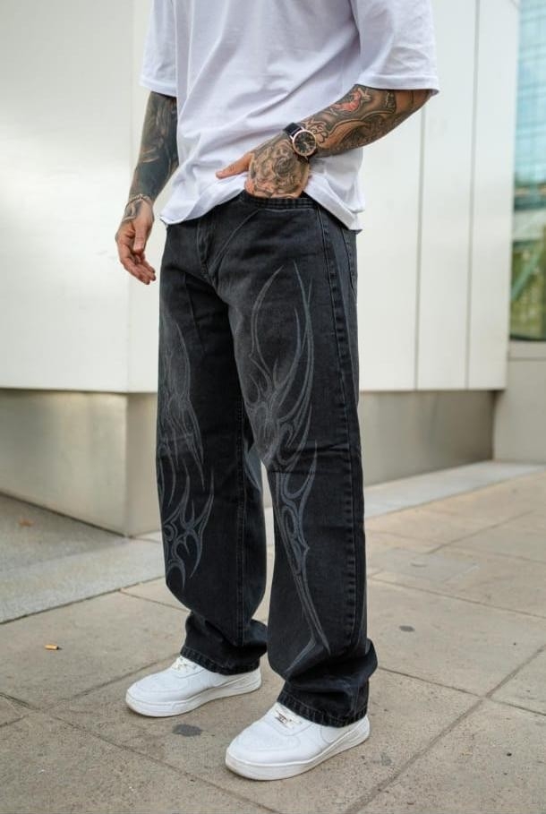 Super Baggy  Estampado con Laser White Gris Oscuro - Imagen 3