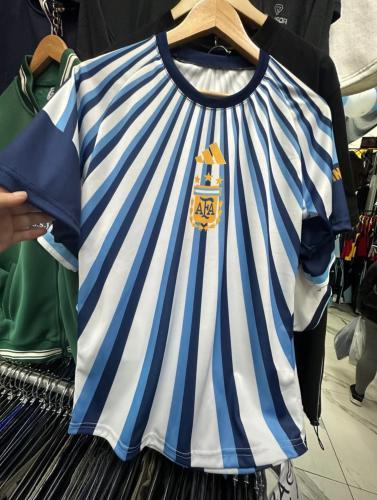 Camiseta Entrenamiento Rayada