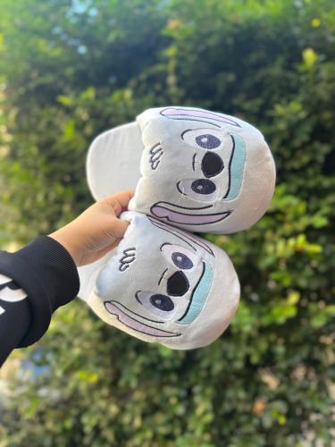 Stich Pantuflones Bordados