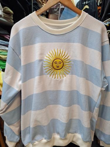 Buzos Sol de Mayo Bordado