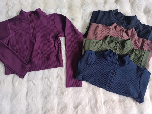 Conjunto de Micro Morley Calza y Crop Top  Manga Larga  con Sierre