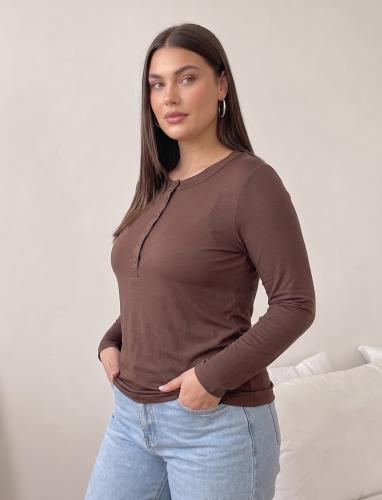 Remera con Botones Onix
