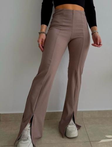 Pantalon de Morley Frizado con Tajo