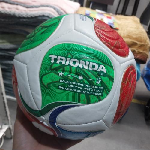 Pelota Trionda Relieve