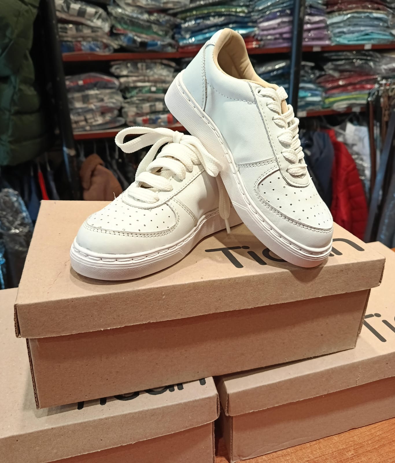 Zapatillas Tipo Urbanas - Tigan - 1..jfif