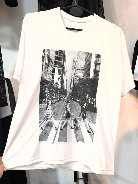 Remeron Corto Oversize con Estampa 03