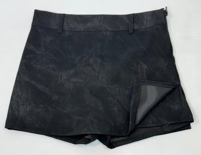 Pollera con Short Interno, Gamuza.