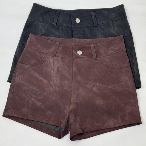 Short Tiro Medio, Gamuza.