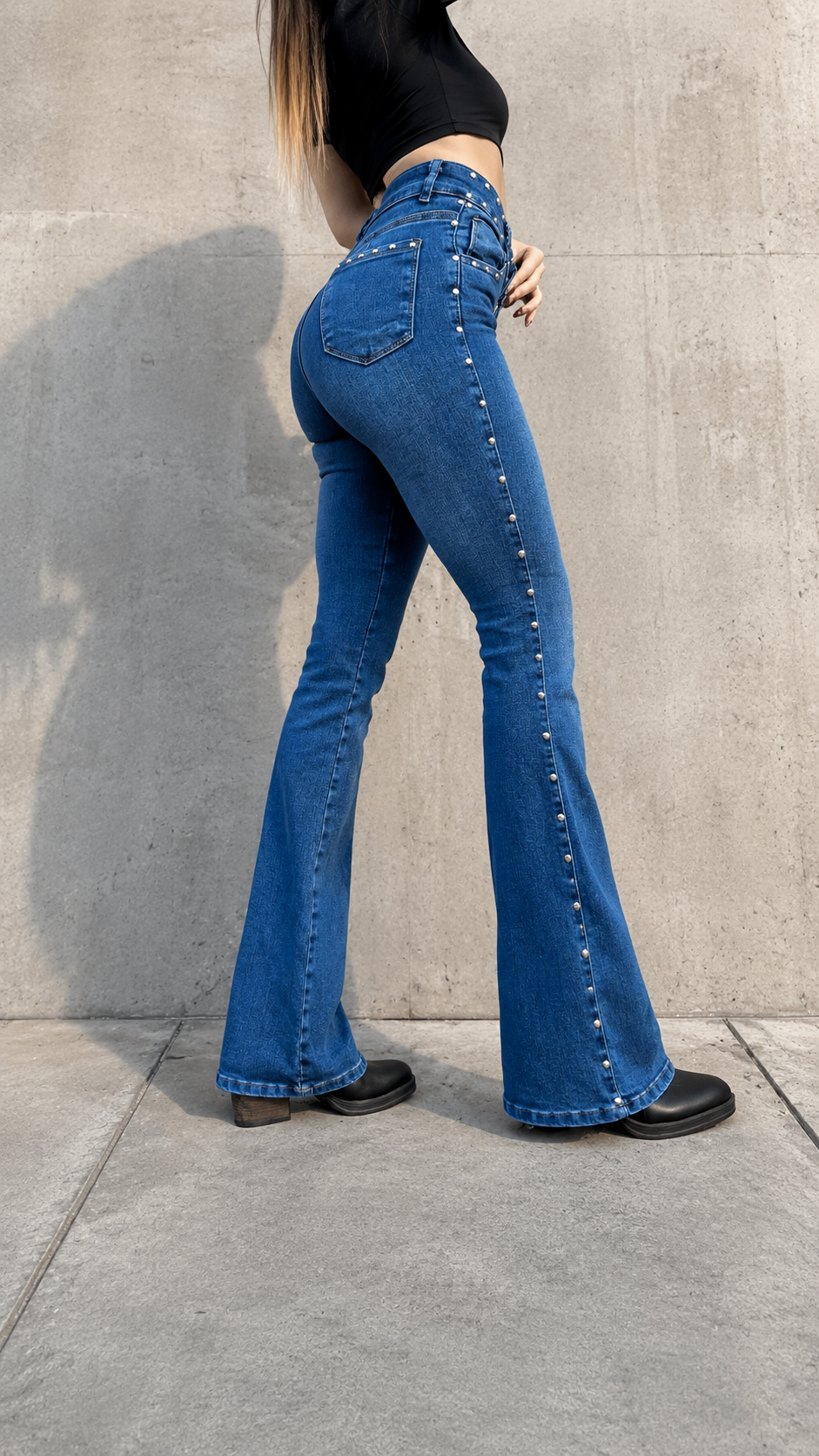Oxford Azul Elastizado con Tachas - FBF894B5-6196-48E9-BA33-36565BC6748D.png