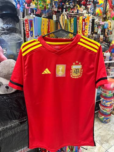 Camiseta del Dibu Bordados y Tejido Escudos
