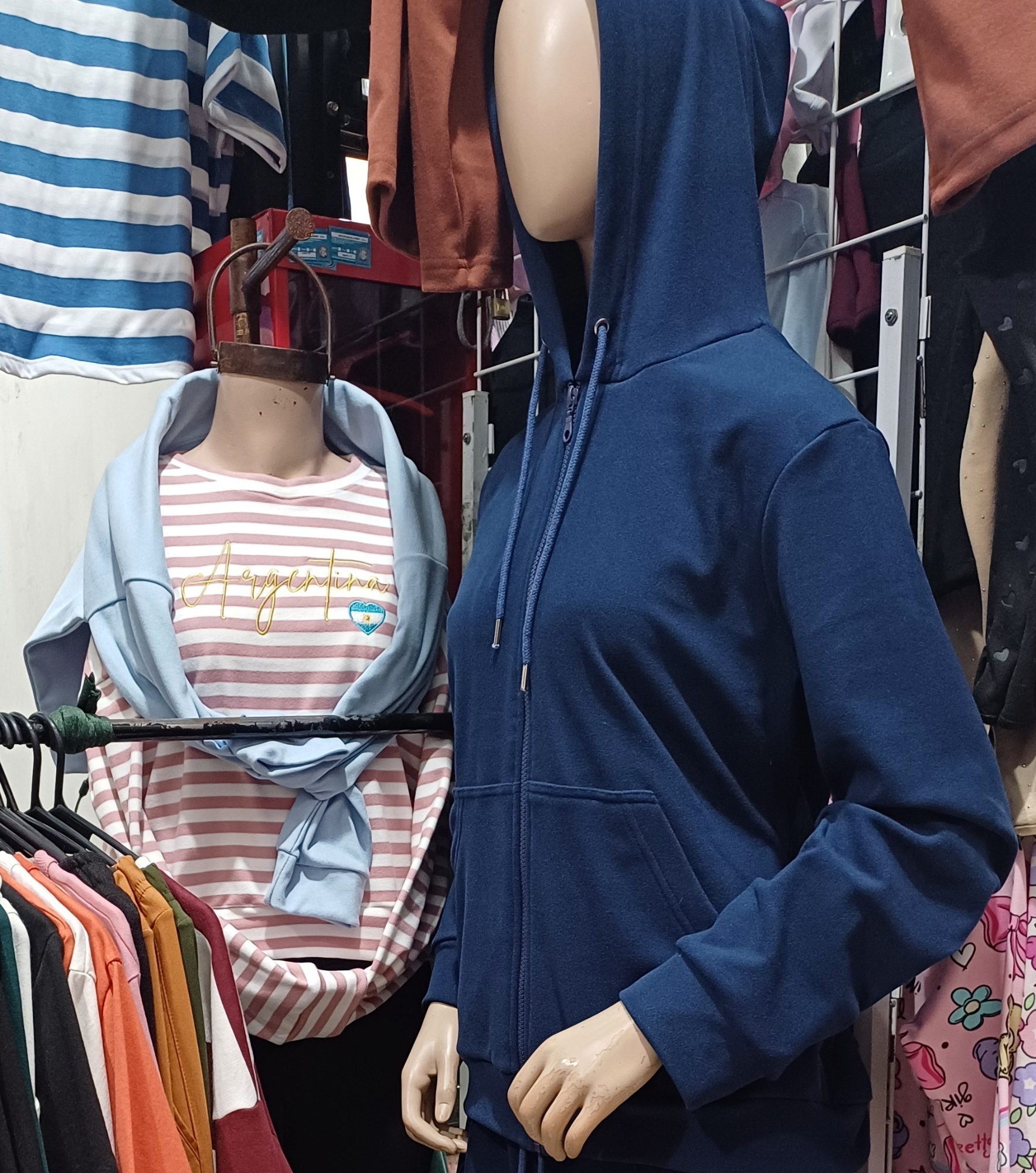 Sweater's Oversize de Darlon Rip Rayado Unico Talle Bordado - Imagen 3