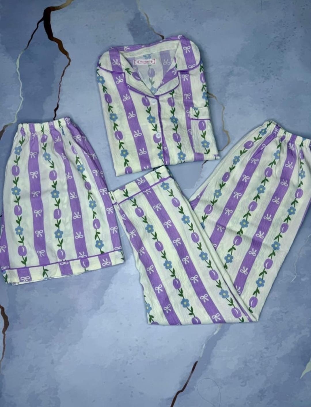 Pijama de Tres Piezas - Imagen 3