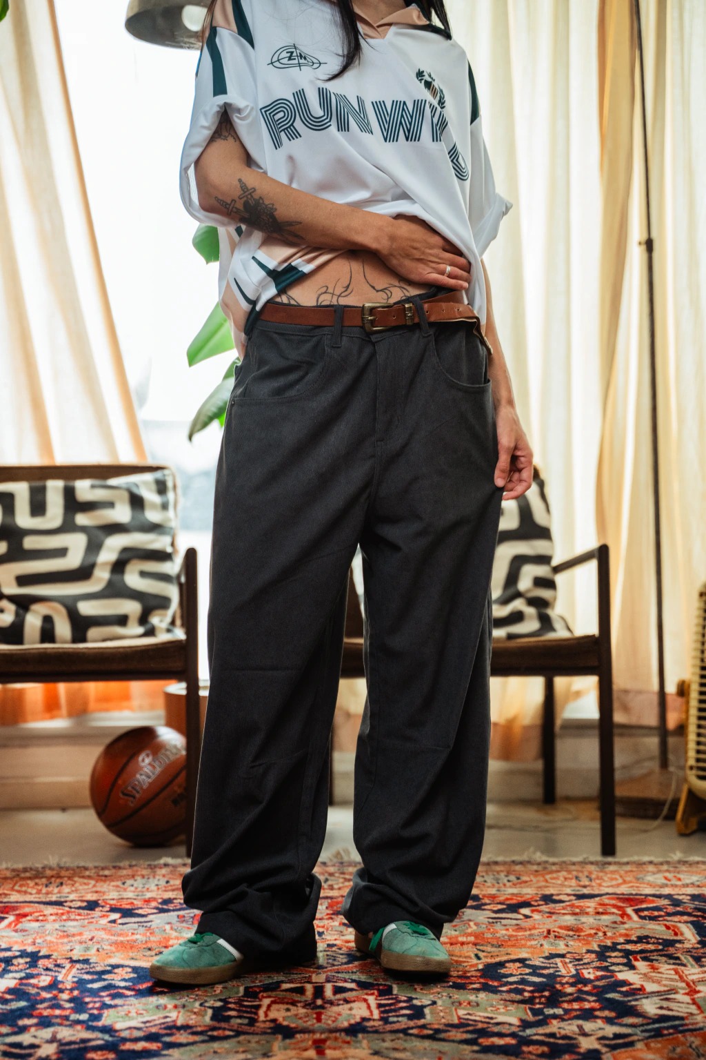 Pantalón Barrel Corderoy - WhatsApp%20Image%202026-07-01%20at%2015.32.13.jpeg